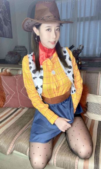 欧美午夜色综合_720迅雷电影在线