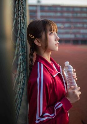 欧美girl身材_BD英语在线播放